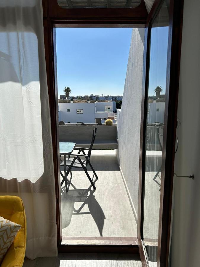 Apartamento Jameos-Los Molinos Costa Teguise, Lanzarote Экстерьер фото